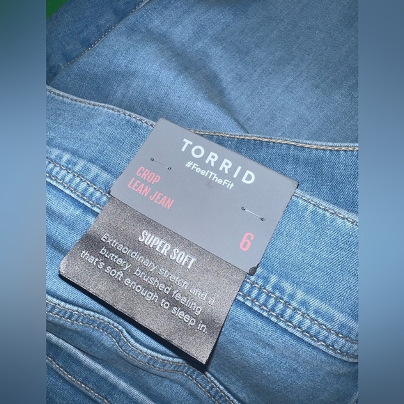 NWT Torrid Light Blue Crop Lean Ankle Jeans size 6X - Picture 10 of 10